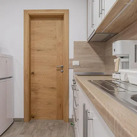 Apartment Roma - Happy